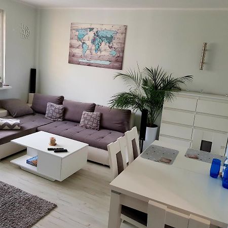 Apartament Wagabunda วาลบ์จิก ภายนอก รูปภาพ