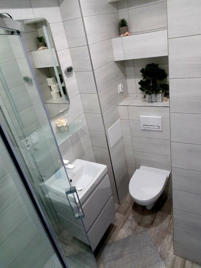 Apartament Wagabunda วาลบ์จิก ภายนอก รูปภาพ